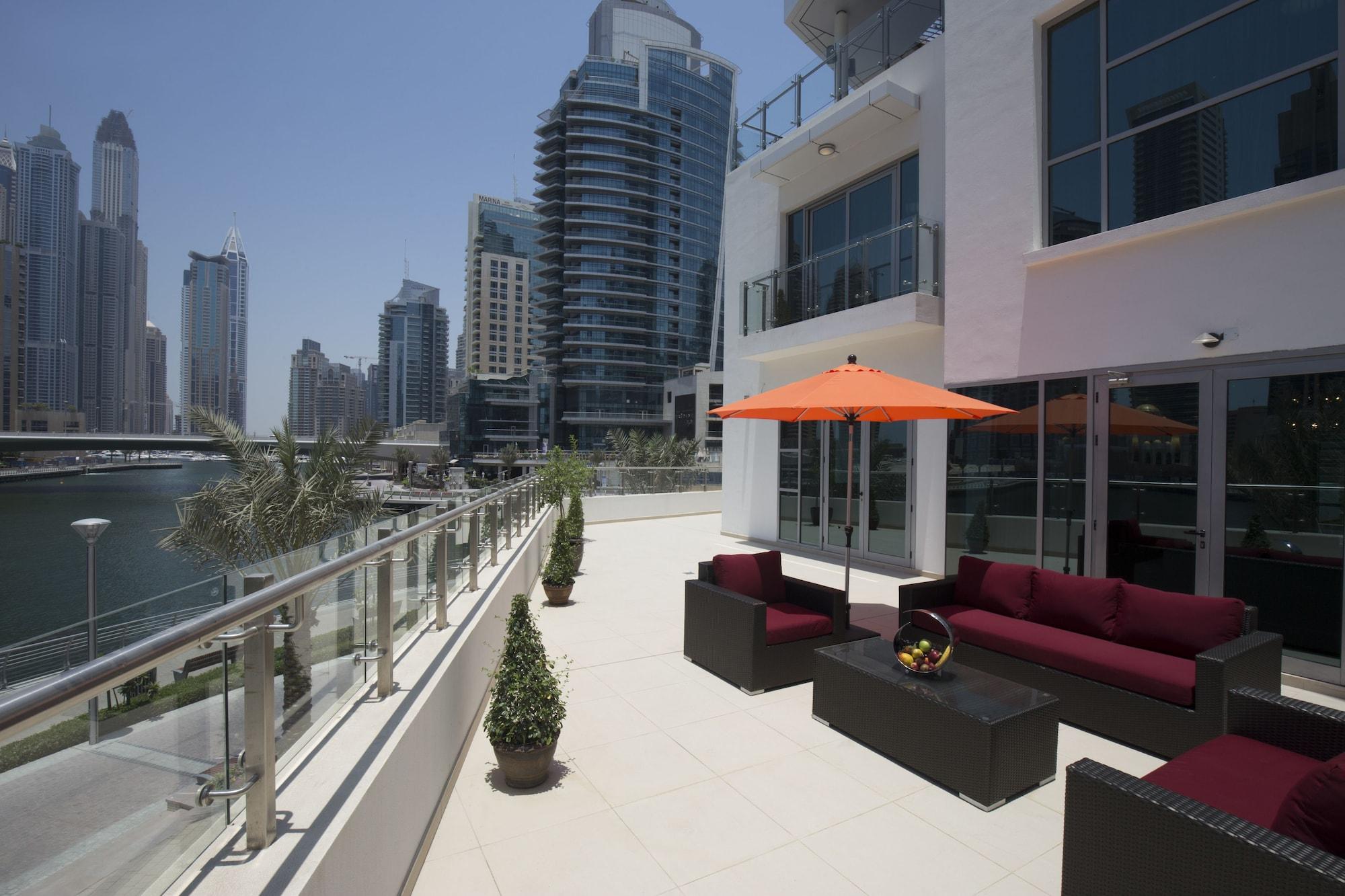 La Verda Suites And Villas Dubai Marina Exterior photo