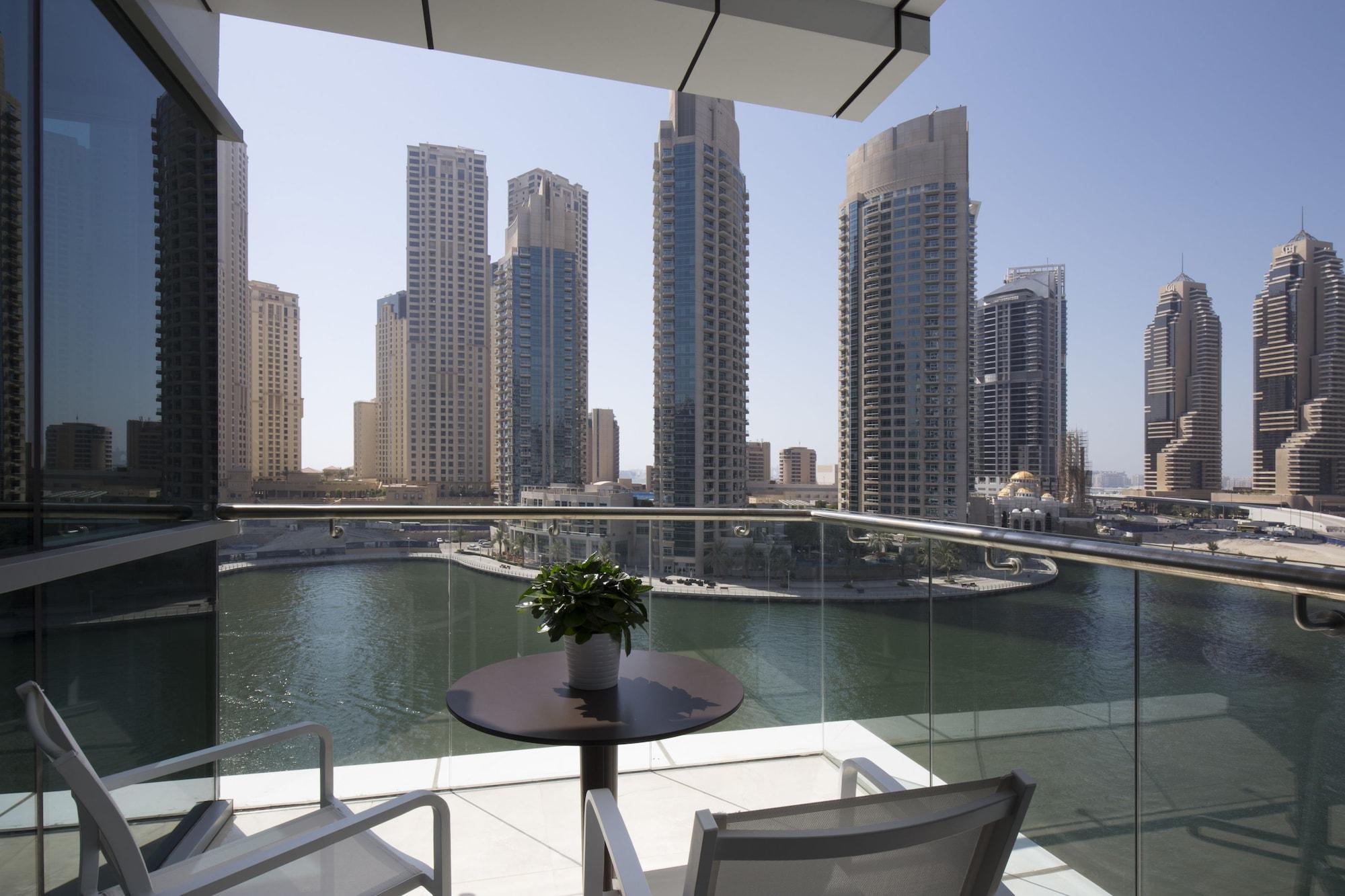 La Verda Suites And Villas Dubai Marina Exterior photo